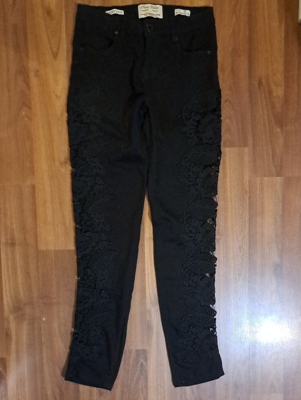 Sexy Black Lace-Panel Skinny Jeans for Women. Whimsical Gothcore. Lace Sides.
